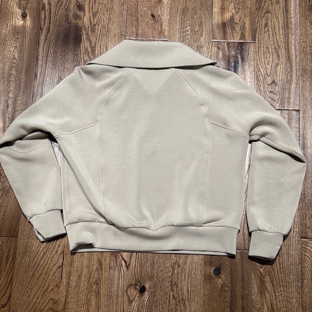 Spanx AirEssentials Half-Zip- Ashwood Sz S - Picture 3 of 3